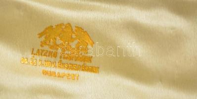 Jegygyűrű tartó (páros), Latzkó testvérek, kopott karton, plüss belsővel, 9,5×3,5 cm