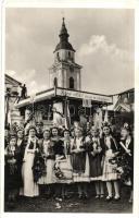1938 Beregszász, Berehove; bevonulás, honleányok / entry of the Hungarian troops, compatriot women + Beregszász visszatért So. Stpl. (EK)
