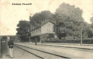 Pécel, Vasútállomás, vasutasok. M. T. és F. V. Koch és Pór 562. (EK)