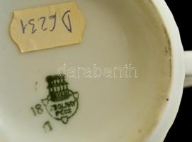 2 db virágmintás Zsolnay bögre, matricás, jelzettek, az egyik sérült, m: 9 cm