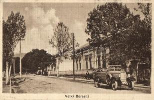 Nagyberezna, Velykyi Bereznyi, Velky Berezny; utcakép automobillal / street view with automobile