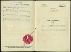 1938-1946 2 db betéti könyv: Pesti Hazai Első Takarékpénztár Egyesület, Magyar Általános Hitelbank