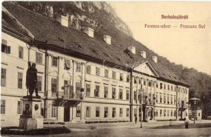 Herkulesfürdő, Baile Herculane; Ferenc udvar, gyógyház, fürdő / spa, sanatorium - 3 db régi képeslap / 3 pre-1945 postcards