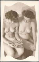 cca 1940 Olvasás, erotikus fotó, 14×9 cm