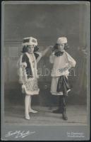 1918 Táncospár, keményhátú fotó Ferentzy és Kováts székelyudvarhelyi műhelyéből, 16,5×10,5 cm