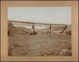 cca 1900 Abaliget, Husztóti viadukt, akrtonra kasírozva, 23,5x30 cm