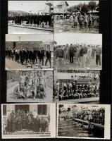 cca 1950-1980 Vízilabdázókról készült 15 db fotó, köztük a magyar válogatott a melbourne-i olimpián, 8x11,5 és 13x18,5 cm közti mréetben