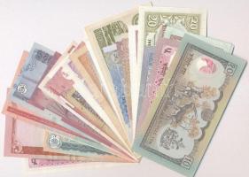 33db-os vegyes külföldi bankjegy tétel, benne Nepál, Bhután, Pakisztán és Bangladesh T:I-III tűly.
...