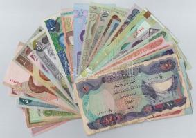 49db-os vegyes külföldi bankjegy tétel, benne Afganisztán, Irak és Irán T:I-IV
49pcs of various ban...