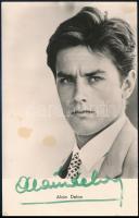 Alain Delon (1935-) francia színész saját kezű aláírása az őt ábrázoló fotóképeslapon / autograph signature of Alain Delon