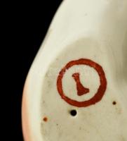 Drasche porcelán ülő medve, kézzel festett, jelzett, hibátlan, m: 11 cm