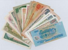 Vietnám 19db-os vegyes bankjegy tétel T:I-III
Viet Nam 19pcs of various banknotes C:AU-F