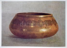 S. Maslenitsyna: Persian Art in the Collection of the Museum of Oriental Art. Leningrad, 1975, Auror...