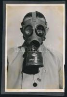 cca 1944 Budapest, légoltalmi szaküzlet termékei, 8 db vintage fotó, fekete kartonra felragasztva, 1...