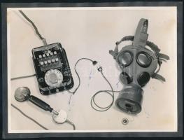 cca 1944 Budapest, légoltalmi szaküzlet termékei, 8 db vintage fotó, fekete kartonra felragasztva, 1...