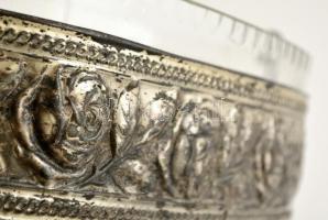 1900 ezüstözött alpakka jardiniere, eredeti üvegbetéttel, apró csorbával, h:35 cm, m:12 cm