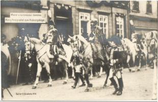 1916 Budapest IV. Károly király és Zita királyné koronázása - 9 db régi képeslap / 9 pre-1945 postca...