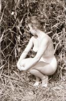 cca 1972 Jóga a Velencei-tó partján, 35 db vintage negatív, 24x36 mm