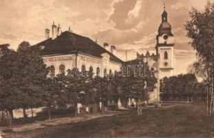 Szepesbéla, Spisska Bela; Fő tér, Béla szálloda, templom. Sándor Géza kiadása / Námestí / Hauptplatz / main square, hotel, church (EK)