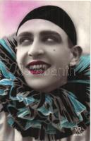 3 db régi francia színes bohócos művészi lap / 3 pre-1945 French clown art postcards.