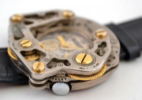 Time Age steampunk extravagéns mechanikus karóra. Mozgatható szerkezetekkel. Működő jó állapotban./ ...