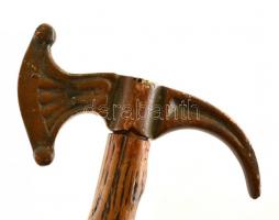 Túrabot fém fokos fejjel, h: 77 cm