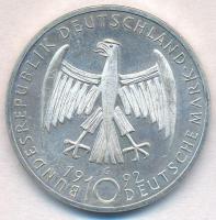 Németország 1992G 10M Ag "Kathe Kollwitz" T:1-(PP)
Germany 1992G 10 Mark Ag "Kathe K...