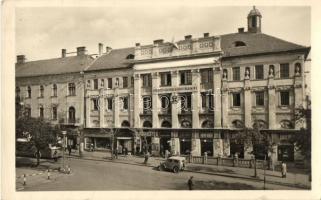 Gyöngyös - 8 db MODERN városképes lap: úttörővasút, Fő tér, automobil, Állami Áruház. Képzőművészeti...