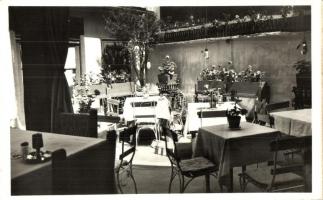 Budapest - 8 db főleg régi képeslap / 8 mostly pre-1945 postcards