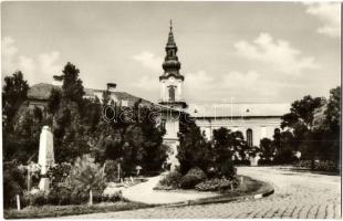 Túrkeve - 8 db MODERN városképes lap: strand, általános iskola, Petőfi tér, Tanácsháza. Képzőművésze...