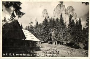 Egyes-kő, Egyeskő, Piatra Singuratica; E.K.E. menedékház / rest house