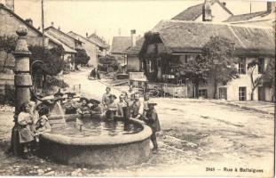 Ballaigues, Rue / street view, children by a fountain
