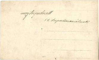 A megtorpedózott osztrák-magyar T 51 torpedónaszád, matrózok a fedélzeten / the torpedo damaged Tb 5...