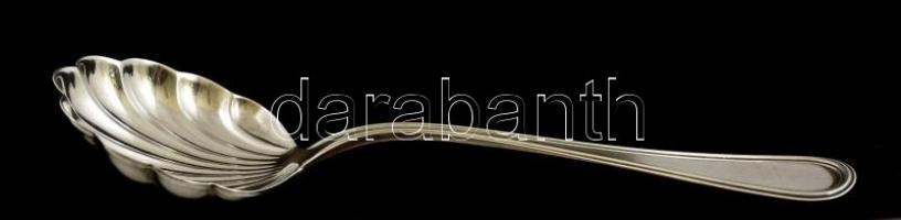 Ezüst(Ag) kagylómintájú kiskanál, jelzett, h: 12,4 cm, nettó: 24,4 g