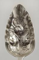 Antik angol ezüst(Ag) díszkanál rózsamintával, jelzett, h: 22 cm, nettó: 58 g