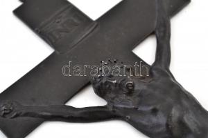 Festett fém feszület, 31×13 cm