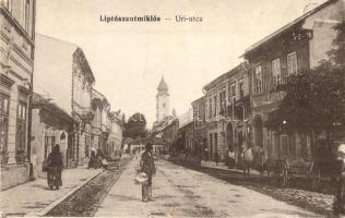 Liptószentmiklós, Liptovsky Mikulas; Úri utca, templom / Herrengasse / street view with church (EK)