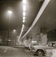 cca 1970 Budapest, éjszakai felvételek a Baross téren, 10 db vintage negatív Kotnyek Antal (1921-199...