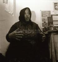 1956. március 2. ,,Orosháza, boszorkánypör" feliratú negatívtartó tasakokban 38 db 6x6 cm-es ne...