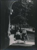 cca 1940 Korschelt Miklós (1900-1982) budapesti fotó- és festőművész hagyatékából 2 db pecséttel jel...