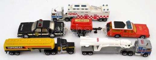 cca 150 db, zömmel angol gyártmányú, jelzett Matchbox. Kisautók és egyéb járművek. Jó állapotban, na...