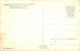 1938 Léva, Levice; Kossuth Lajos tér, bevonulás, a Honvédség fogadtatása, a pódiumon Teleki Pál vall...