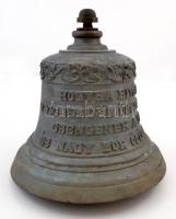 XX. sz. eleje: Szőlőgazdaság, pincészet régi bronz harangja. Szőlőfürt díszítéssel és feliratozva. &...