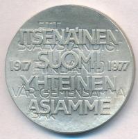 Finnország 1977. 10M Ag Függetlenség 60. évfordulója T:1-  Finland 1977. 10 Markkaa Ag 60th Anniversary of Independence C:AU  Krause KM# 55
