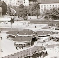 cca 1971 Budapest, Moszkva téri átépítés, 2 db szabadon felhasználható, vintage negatív, 6x6 cm