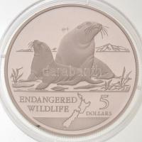 Új-Zéland 1993. 5$ Ag "Veszélyeztetett Állatvilág - Új-zélandi oroszlánfóka" T:PP
New Zea...