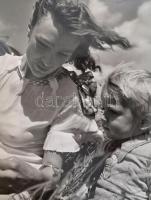 Besnyő Éva (1910-2003): A tavasz. Vintage fotóművészeti alkotás. Pecséttel jelezve. Szélén kis besza...