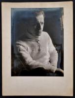 cca 1940 Haár Ferenc / Ferenc Haar (1908-1997): Önarckép.Jelzett vintage alkotás./ marked vintage ph...