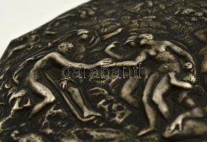 Donatello jelzéssel: Mitológiai jelenet. Ezüstözött alpakka relief, 12×12 cm