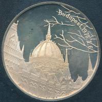 Fülöp Zoltán (1851-) 1978. "Budapest - Parlament / Királyi szent ereklyék" Ag emlékérem to...